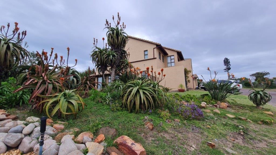 3 Bedroom Property for Sale in Mossel Bay Golf Estate Western Cape